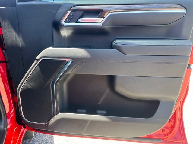 Used 2026 Red Hot Chevrolet LT image 28