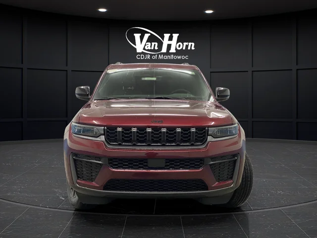New 2026 Velvet Red Pearl-Coat Exterior Paint Jeep Altitude image 12