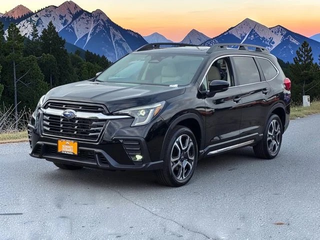 New 2026 CRYSTAL BLACK SILICA Subaru Limited 7-Passenger image 4