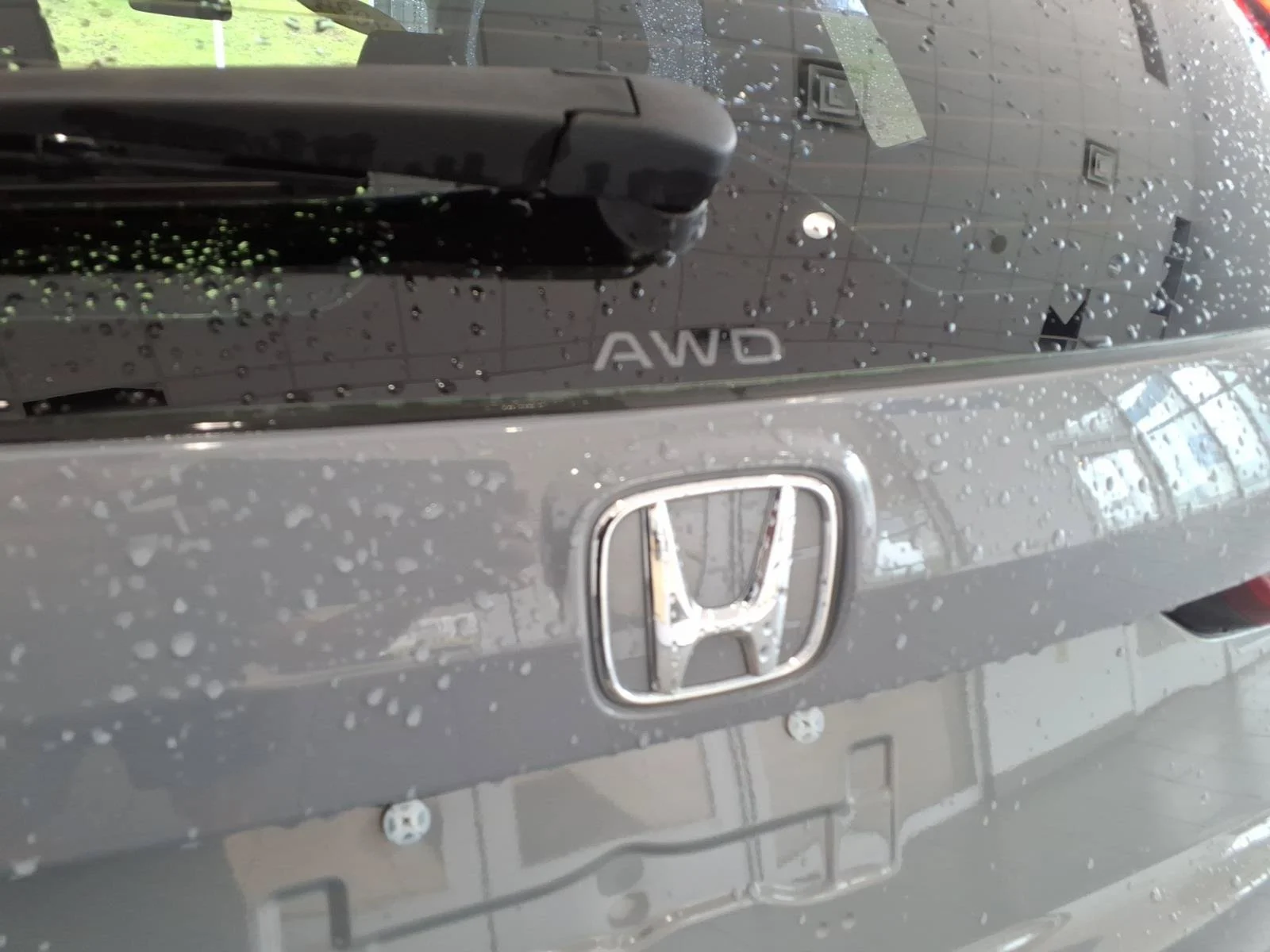 2024 Honda CR-V LX - Photo 17