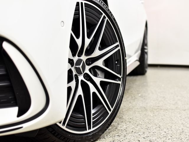 New 2026 Polar White Mercedes-Benz C 43 AMG® image 9