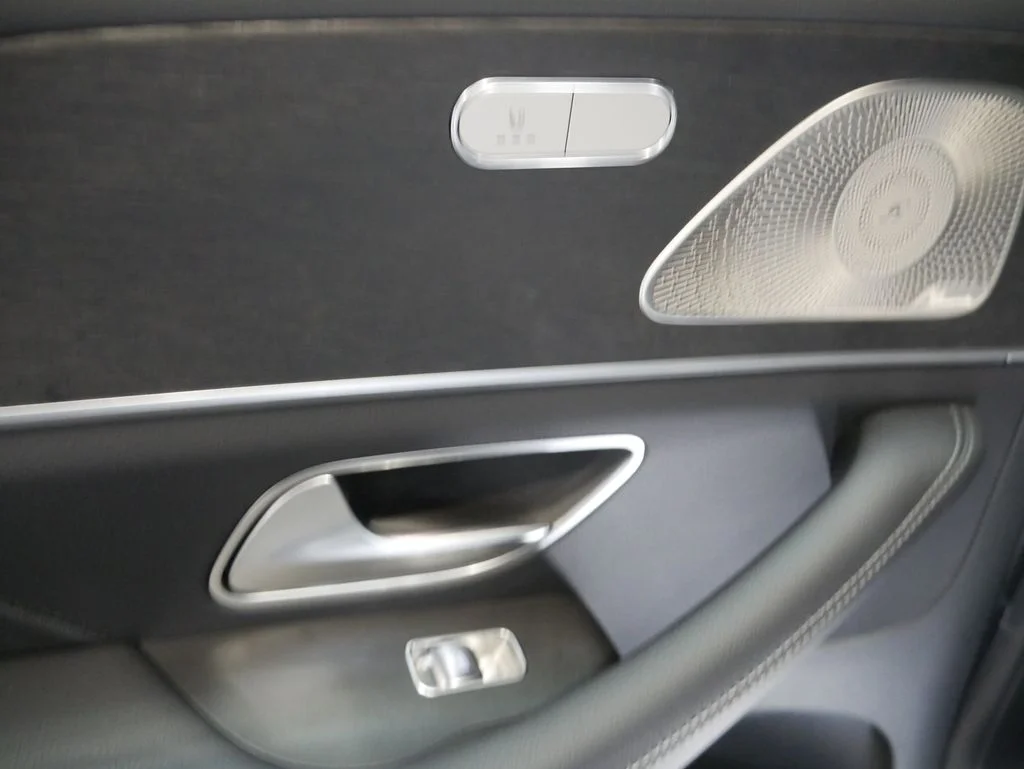 New 2026 Selenite Grey Metallic Mercedes-Benz GLE 350 image 23