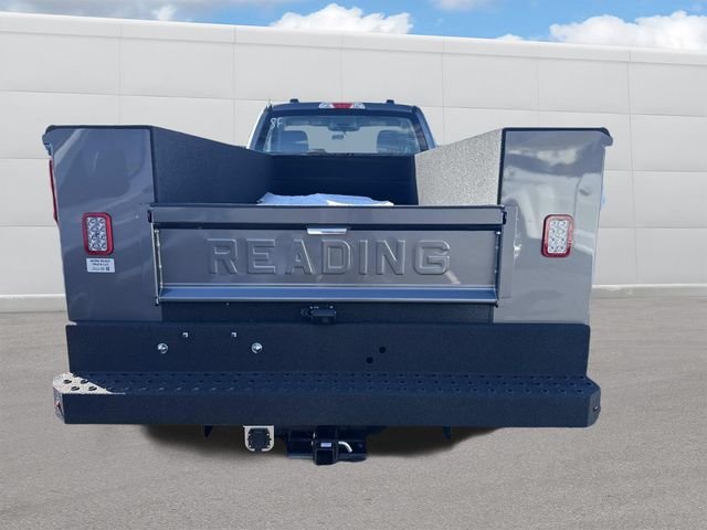 2025 Ford F-350 Super Duty Chassis Cab XLT - Photo 3