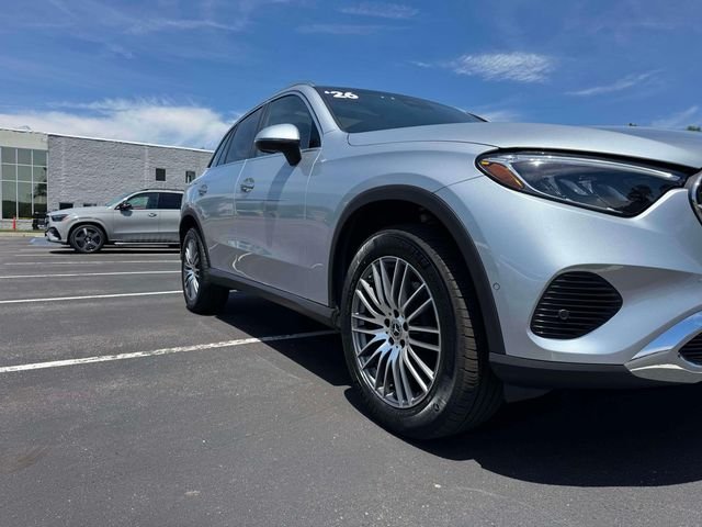 Used 2026 Cirrus Silver Metallic Mercedes-Benz GLC 300 image 13