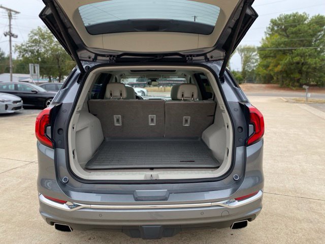 Used 2018 Gray GMC Denali image 11