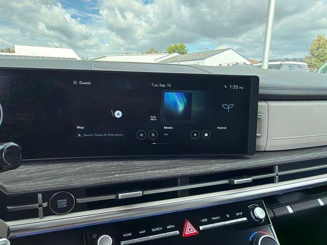 New 2027 Phantom Black Hyundai Limited image 28