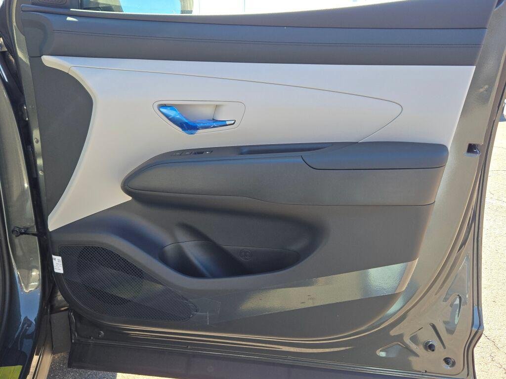 New 2026 Gray Hyundai Blue image 9