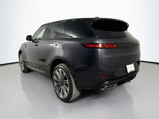 New 2026 Carpathian Grey Land Rover Dynamic SE image 8