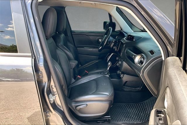 Used 2023 Graphite Gray Jeep Limited image 5