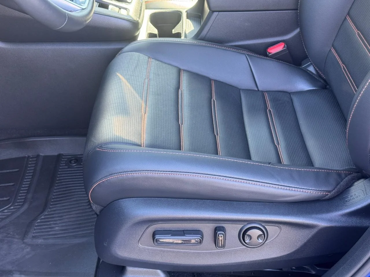 Certified Used 2024 Still Night Pearl Honda Sport Touring image 18