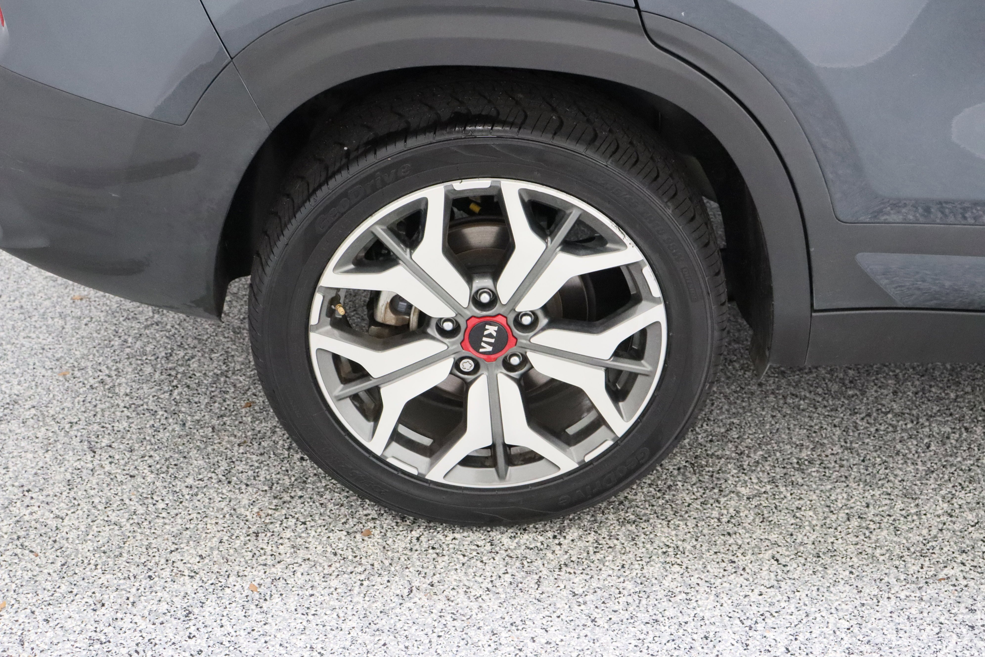 Used 2021 Gravity Gray Kia SX 1.6T image 6