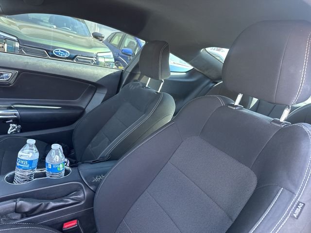 Used 2017 Blue Ford V6 image 18
