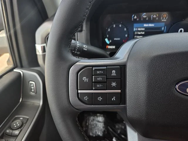 New 2026 Carbonized Gray Metallic Ford XLT image 21