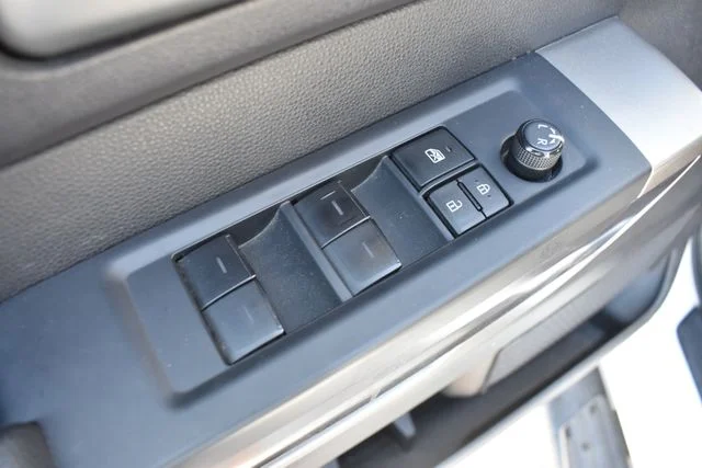 Used 2023 White Toyota SR5 image 11