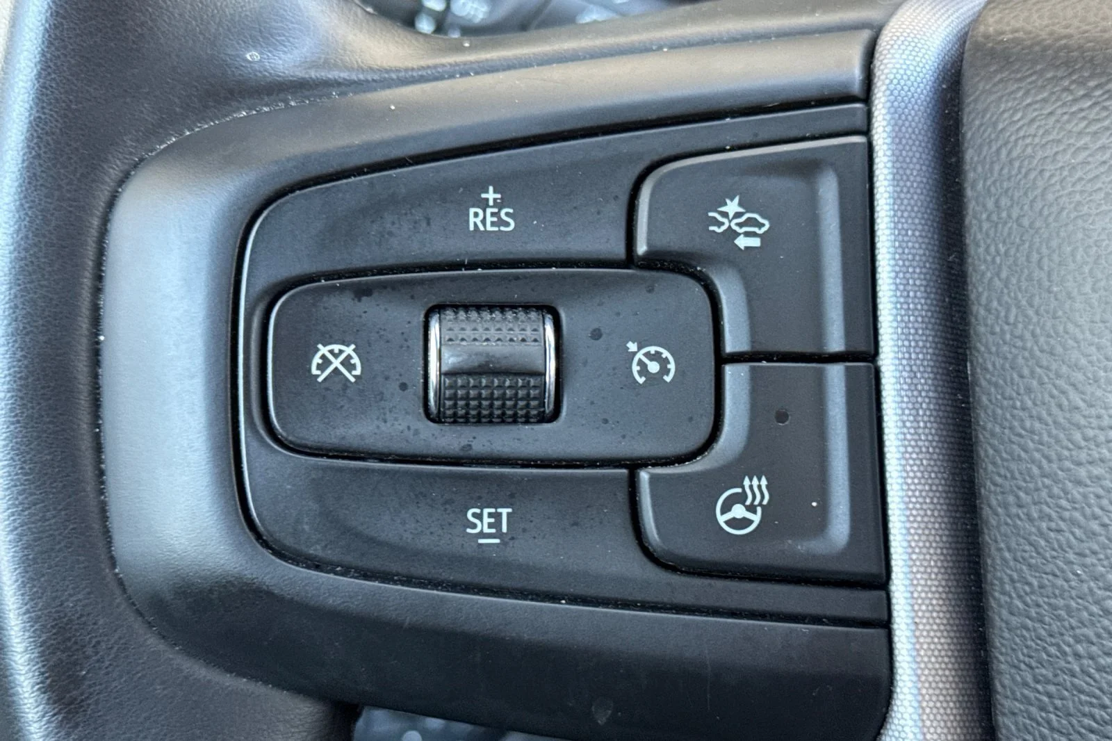 2025 GMC Sierra 1500 SLT - Photo 26