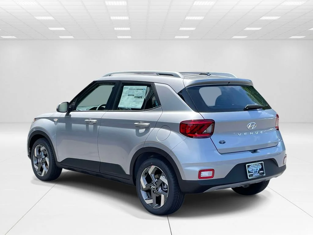 New 2026 Silver Hyundai SEL image 4