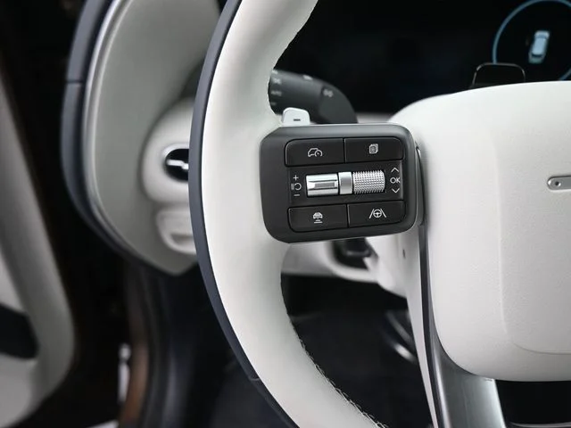 Used 2026 Brown Hyundai Calligraphy image 20