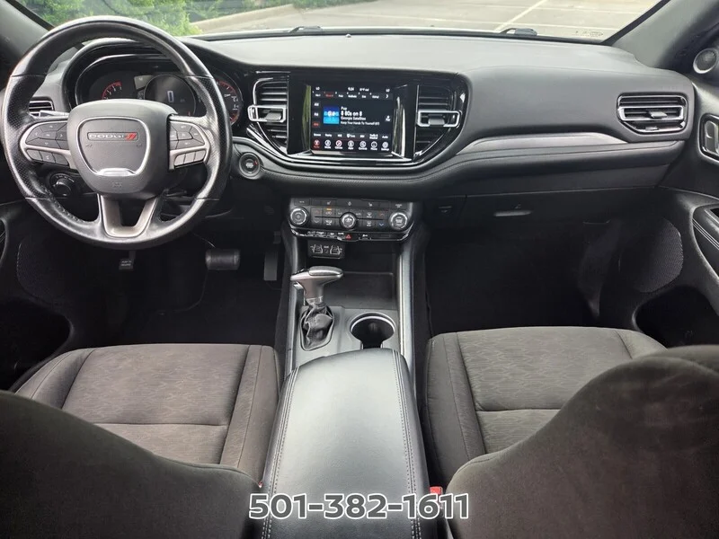 Used 2023 White DODGE SXT RWD image 12