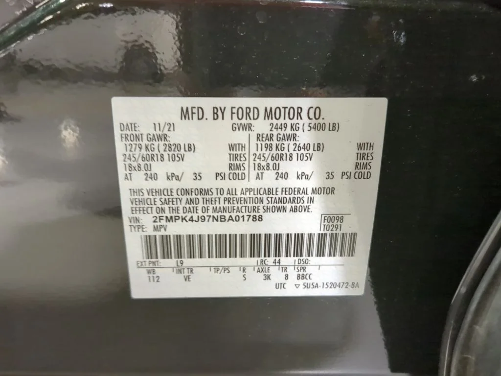 Certified Used 2022 Green Metallic Ford SEL image 16