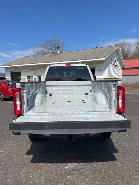 New 2026 Avalanche Ford F-350® XL image 22