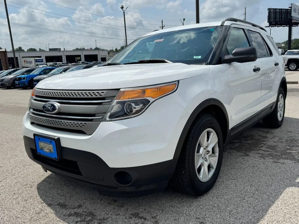 Used 2014 Oxford White Ford Base image 8