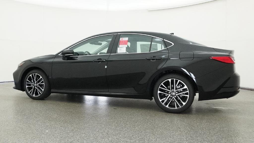 New 2026 Midnight Black Metallic Toyota XLE image 40