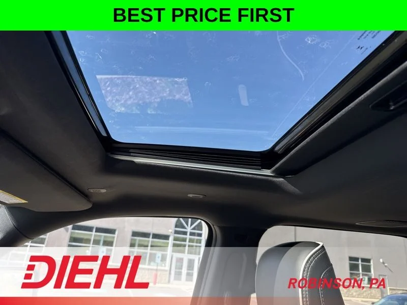 New 2026 Granite Crystal Metallic Clear-Coat Exterior Paint RAM Laramie image 39