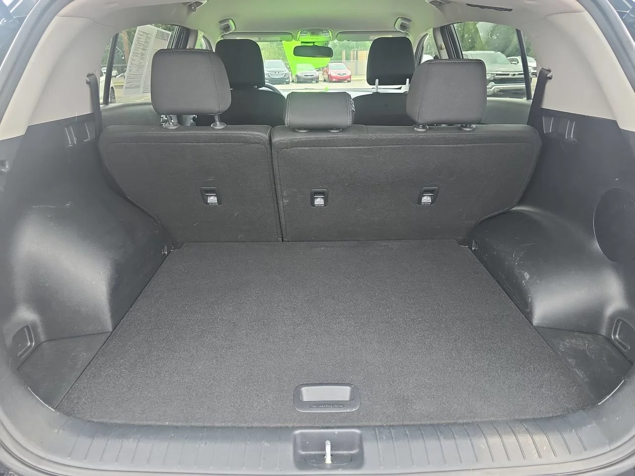 Used 2020 Black Kia LX image 25