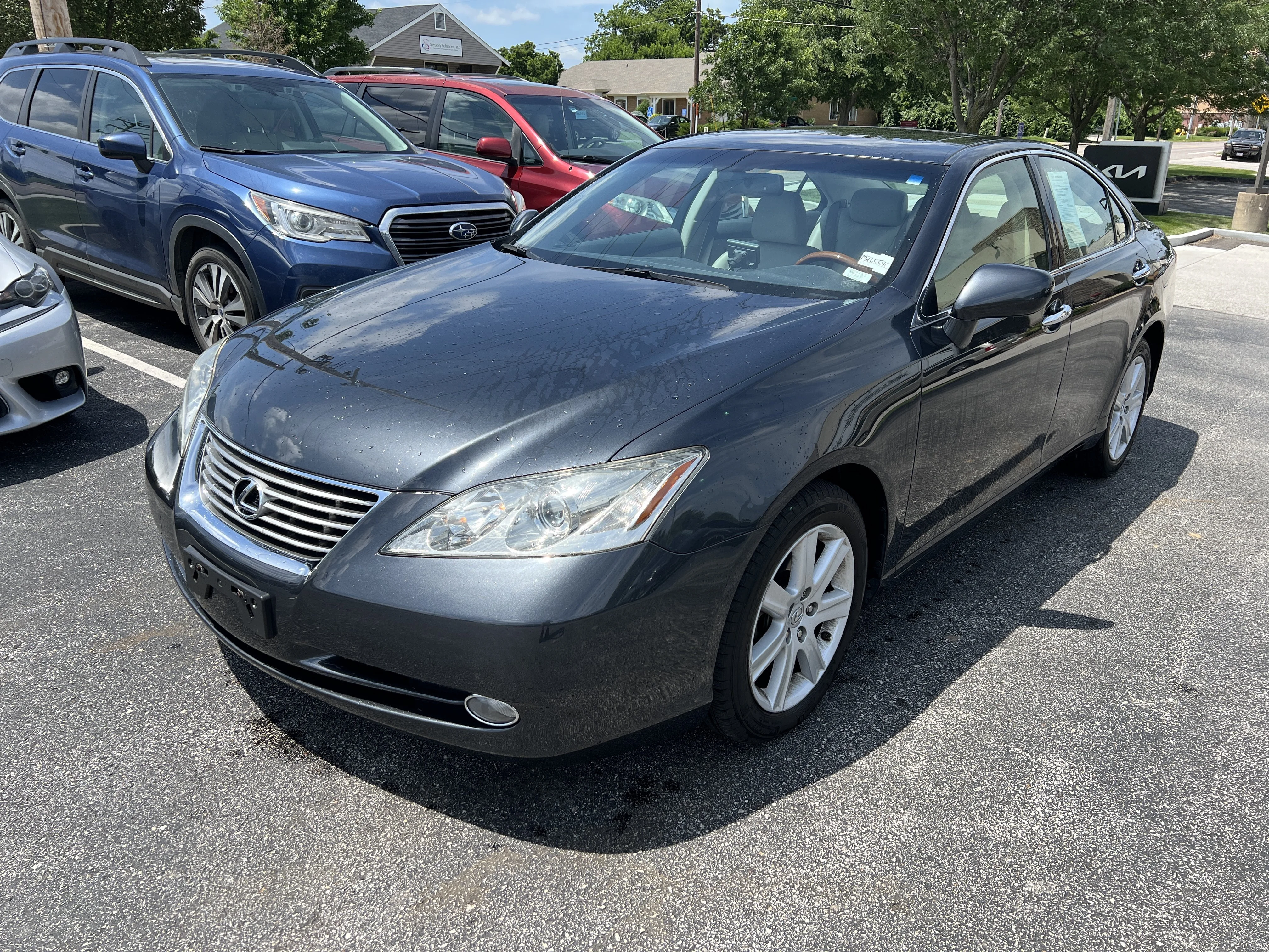 Used 2008 Gray Lexus 350 image 4
