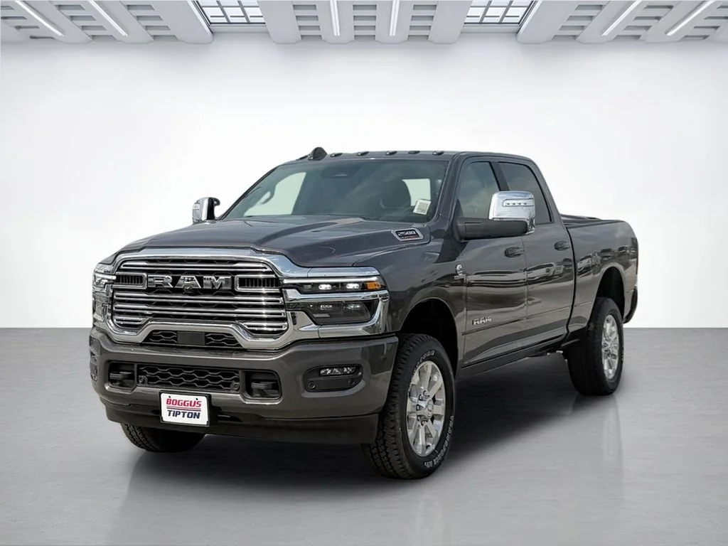 New 2026 Granite Crystal Metallic Clear-Coat Exterior Paint RAM Laramie image 7