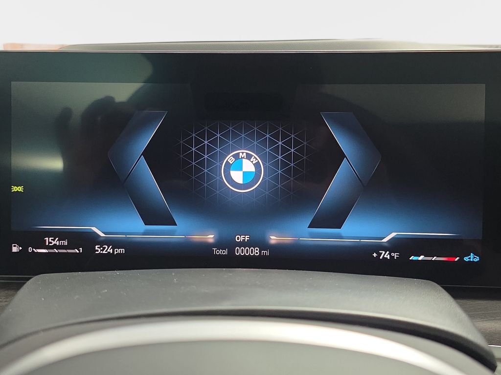 New 2026 Mineral White Metallic BMW xDrive40i image 19