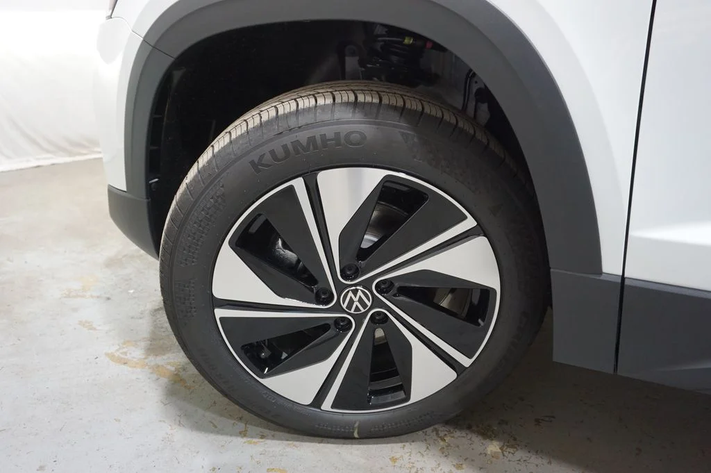 New 2026 White Volkswagen 1.5T SE image 26