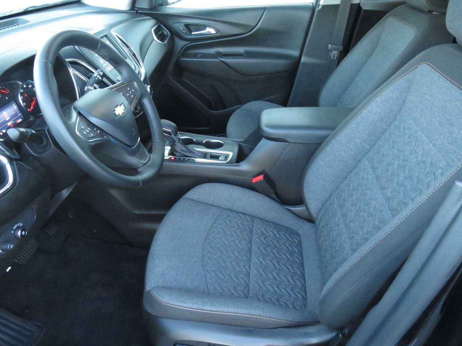 Used 2024 Mosaic Black Metallic Chevrolet LT image 18