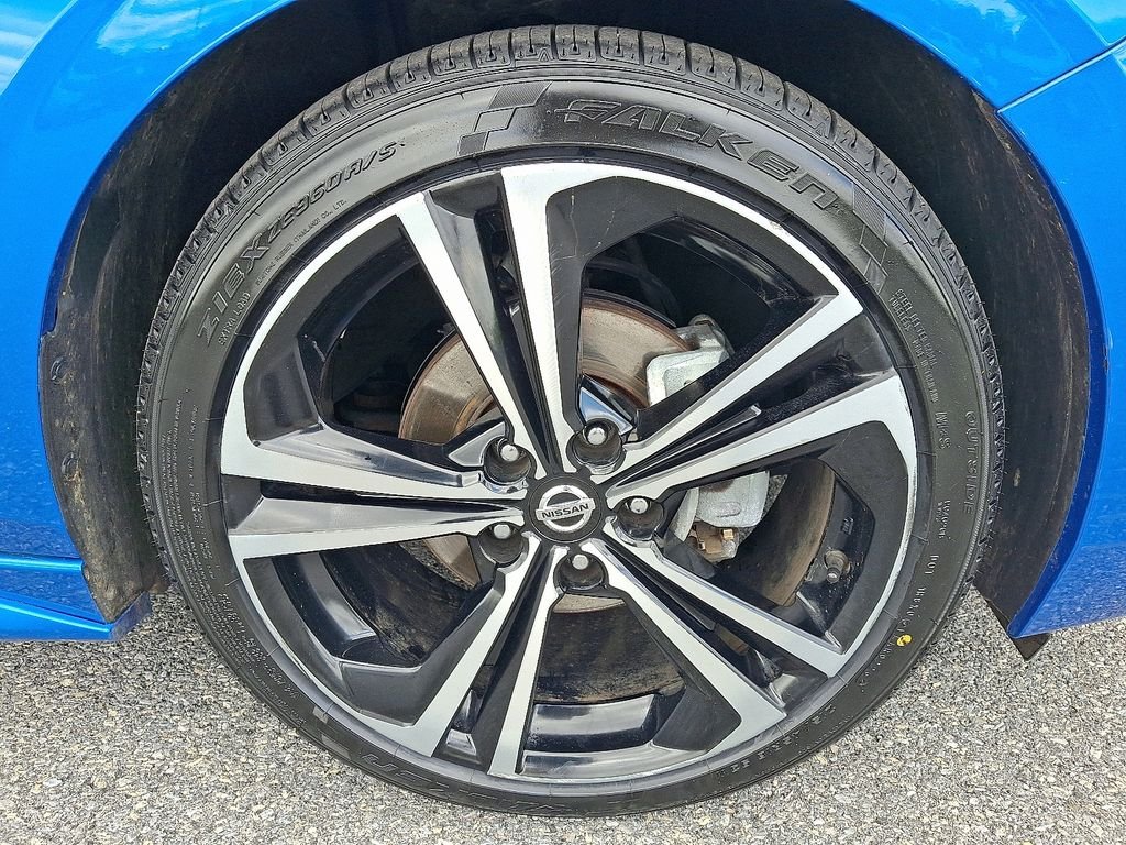 Used 2022 Blue Nissan SR image 9