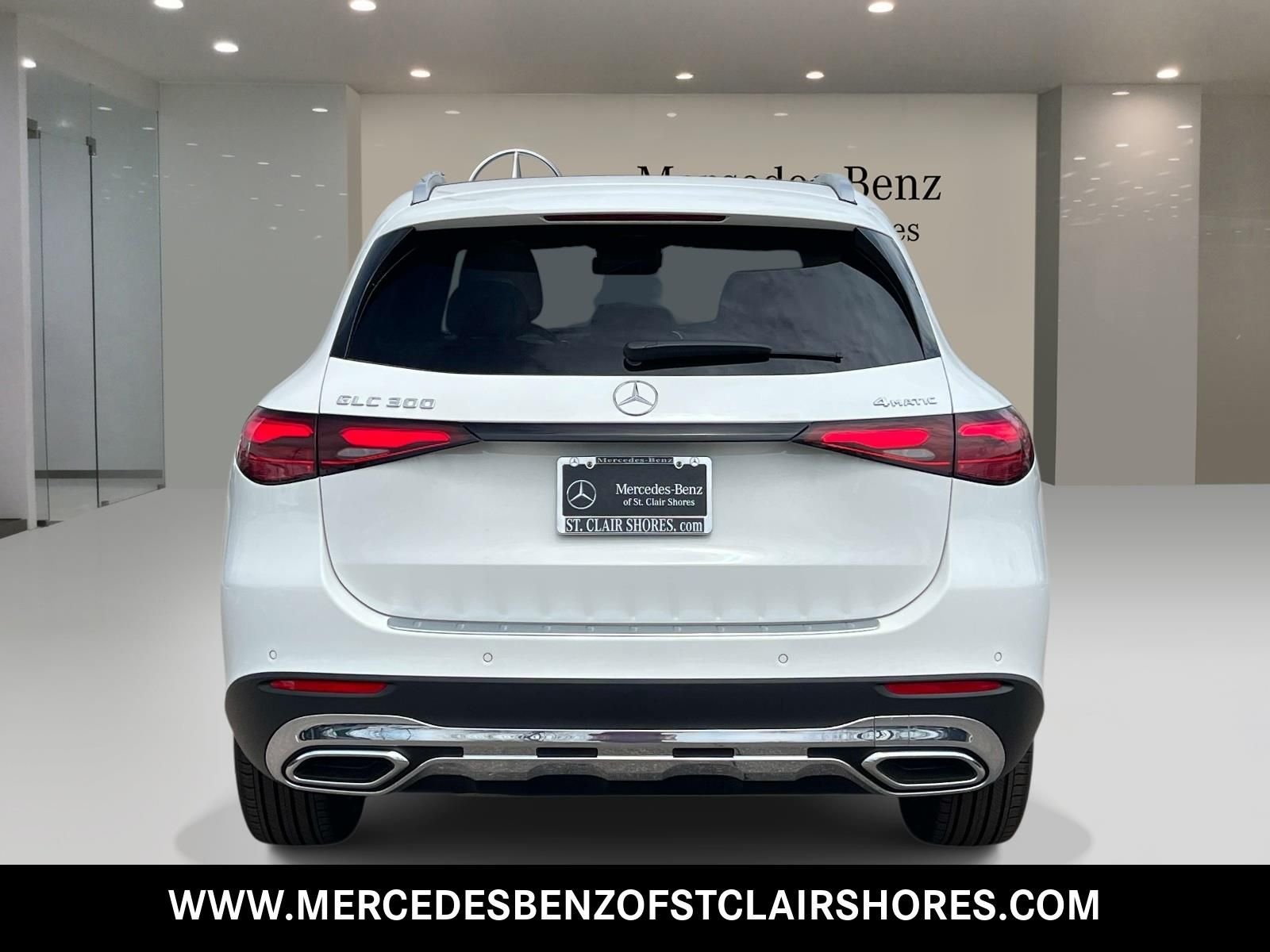 New 2026 Polar White Mercedes-Benz GLC 300 image 5