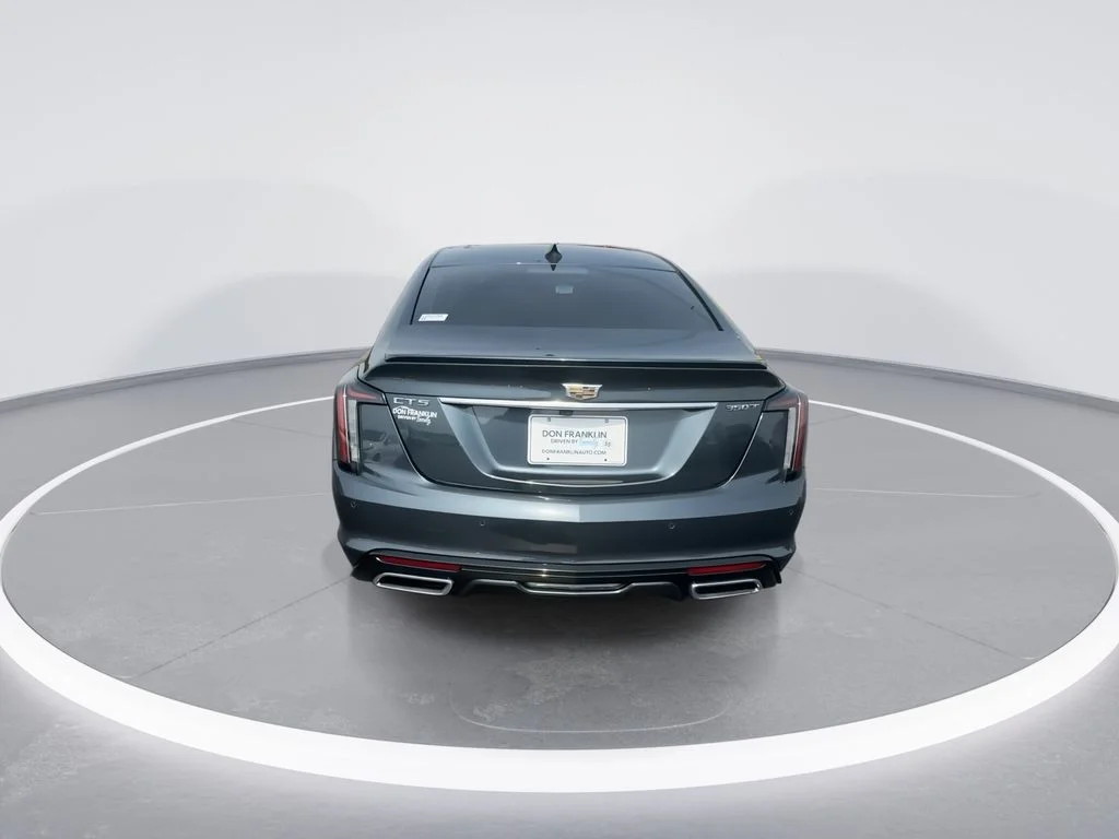 Used 2020 Gray Cadillac Sport image 7