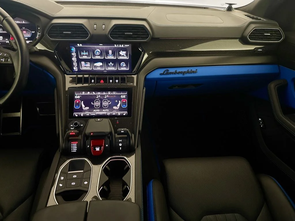 Used 2023 Blue Lamborghini S image 25