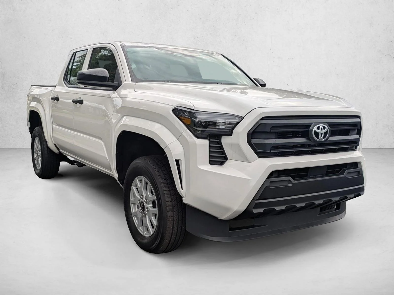 Used 2024 Ice Cap Toyota SR image 3