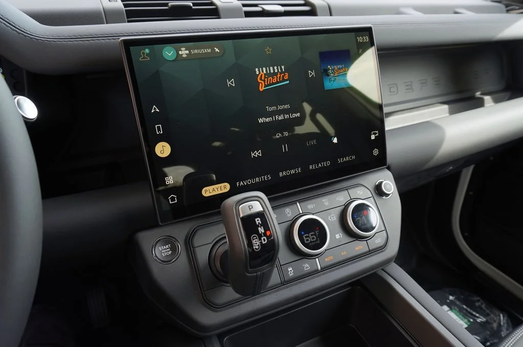 New 2026 Fuji White Land Rover S image 20
