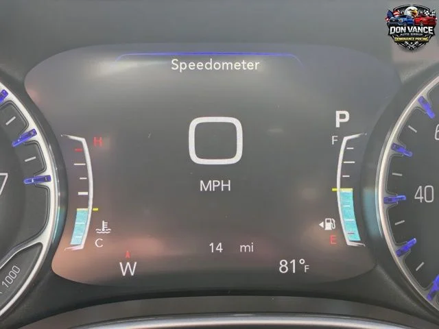 2025 Chrysler Pacifica Select - Photo 16