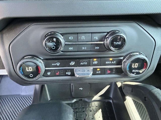 Used 2024 Silver Ford Raptor image 12