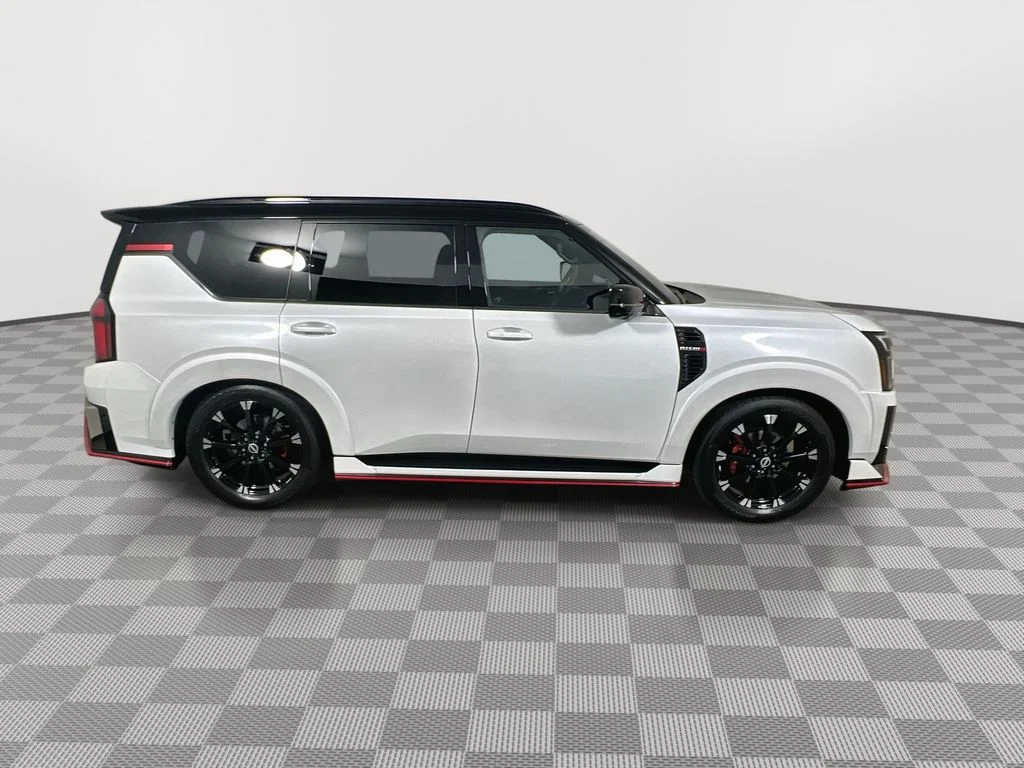 New 2026 White Nissan NISMO image 9