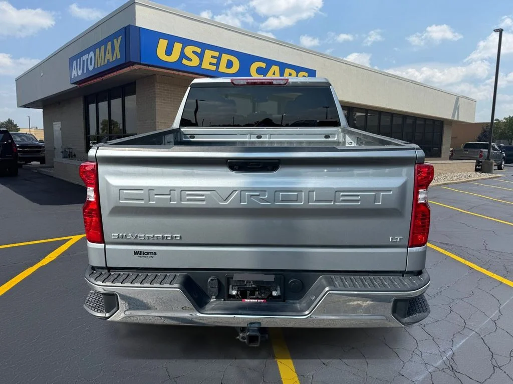 Used 2024 Sterling Gray Metallic Chevrolet LT image 6