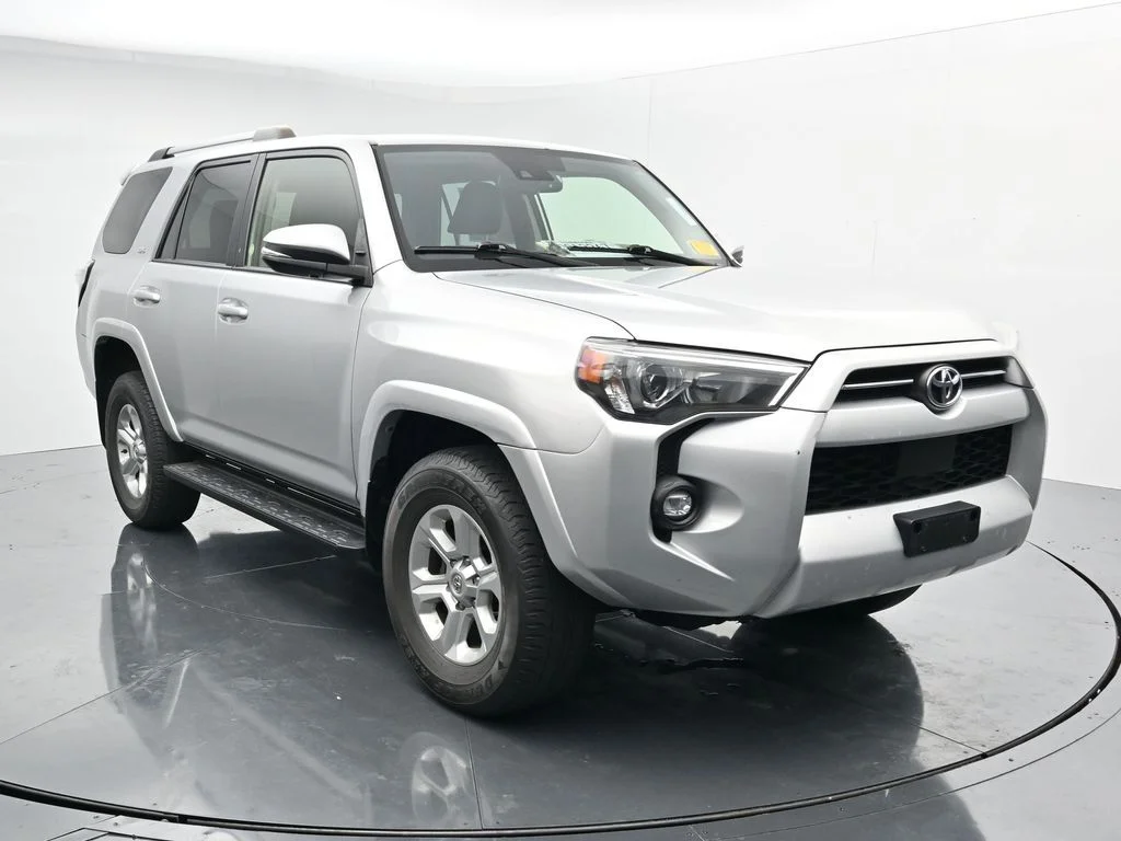 Used 2022 Silver Toyota SR5 Premium image 2