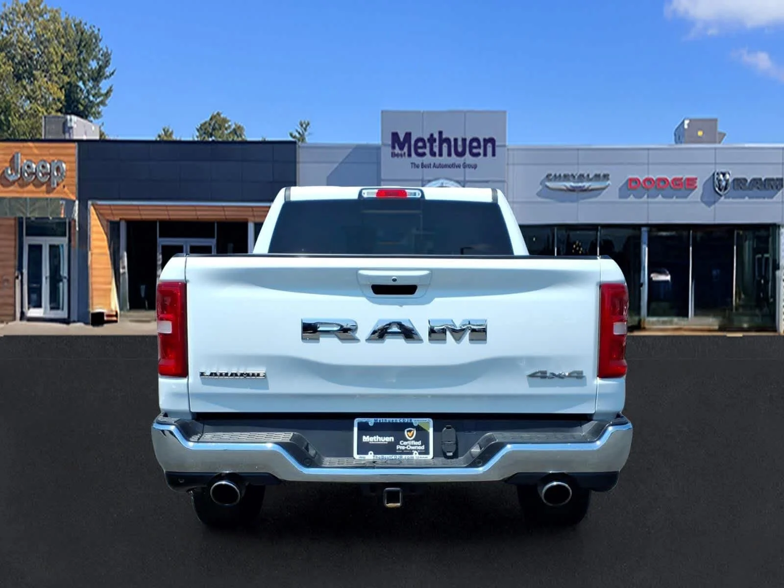 Used 2025 Bright White Clearcoat Ram Laramie image 5