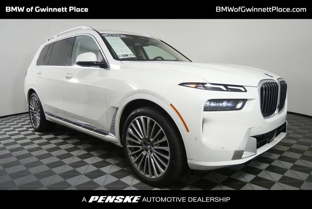 2025 BMW X7 xDrive40i's photo