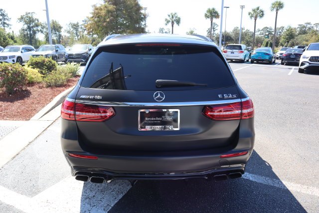 Certified Used 2023 MANUFAKTUR Graphite Grey Magno Mercedes-Benz E 63 S AMG® FINAL EDITION image 4