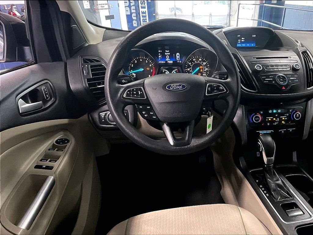 Used 2018 Black Ford SE image 18