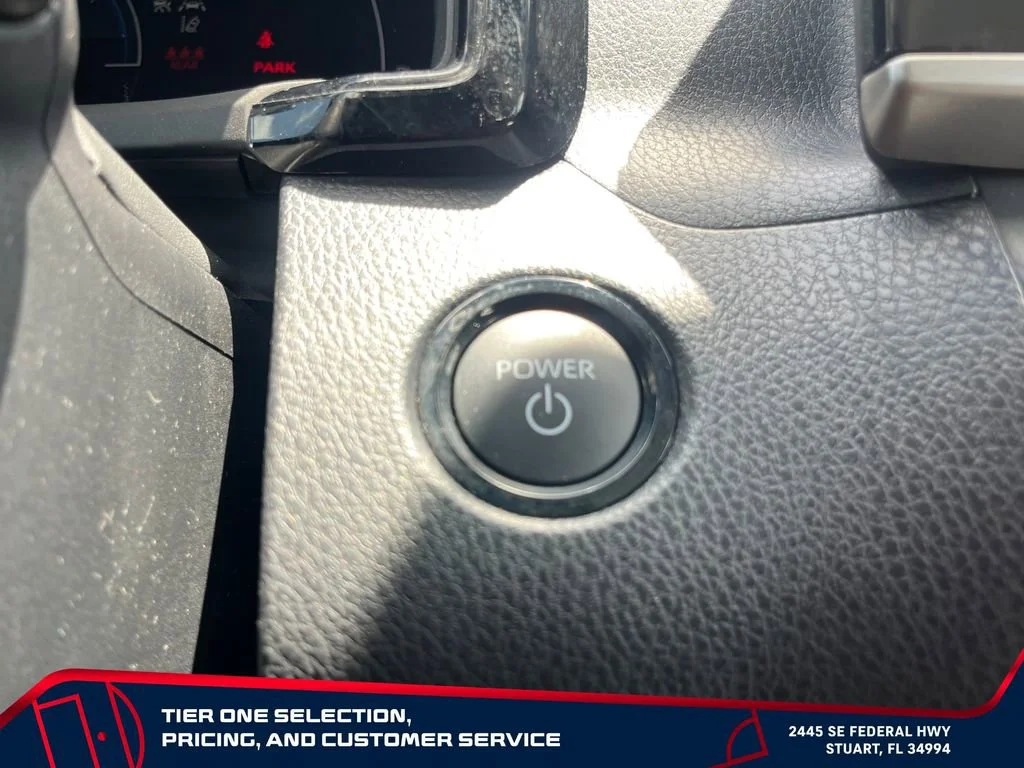 Used 2025 White Toyota LE image 29