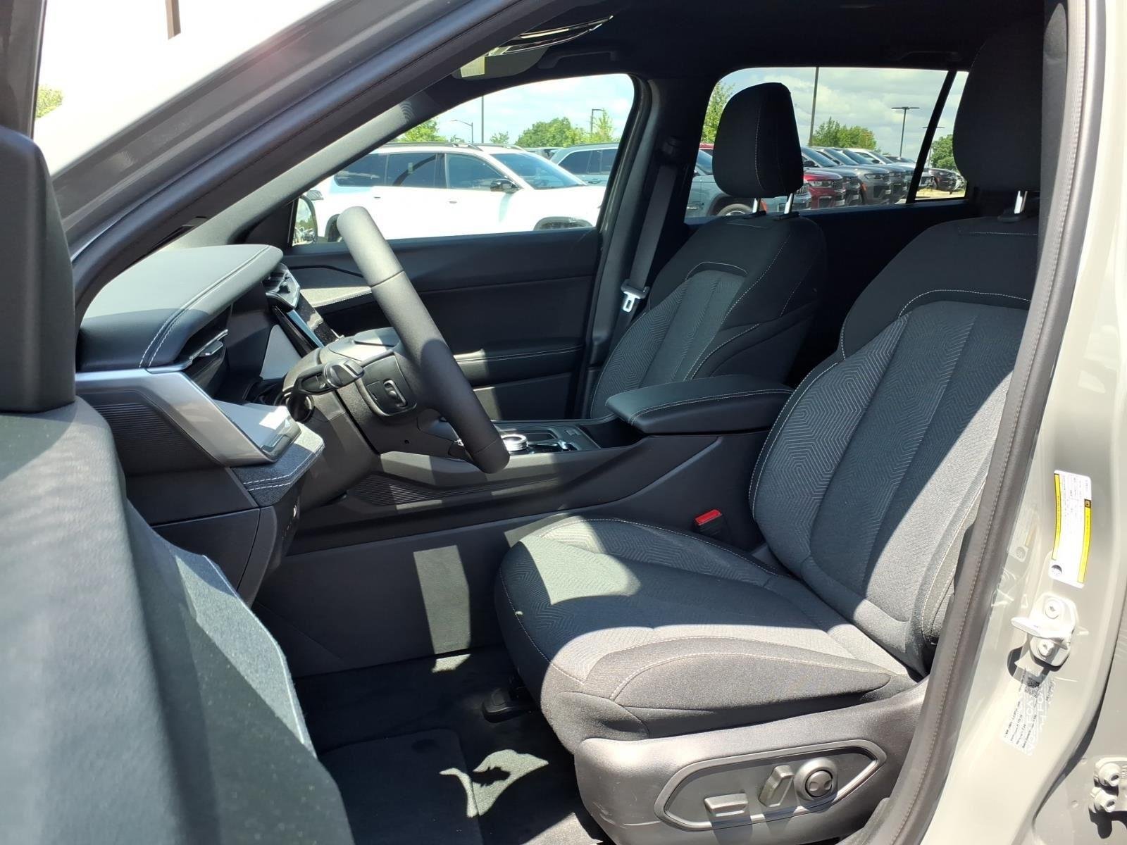 New 2026 Sting-Gray Clearcoat Jeep Laredo image 18